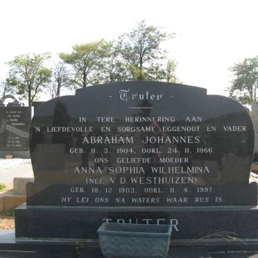 TRUTER Abraham Johannes 1904-1966 &amp; Anna Sophia Wilhelmina V.D. WESTHUIZEN 1903-1997