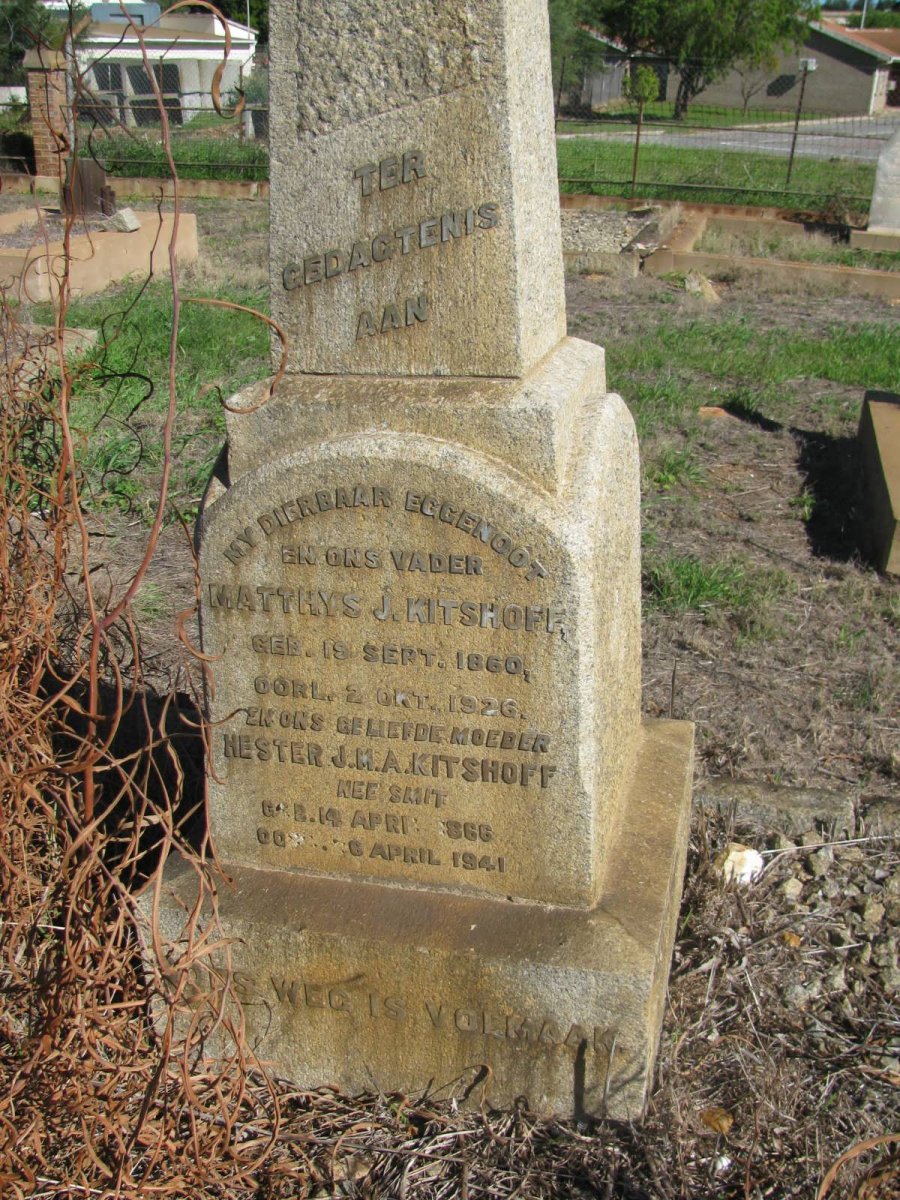 KITSHOFF Matthys J. 1860-1926 &amp; Hester J.M.A. SMIT 1866-1941
