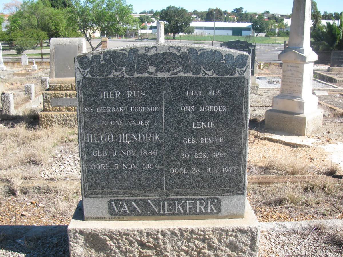 NIEKERK Hugo Hendrik, van 1886-1954 &amp; Lenie BESTER 1895-1977