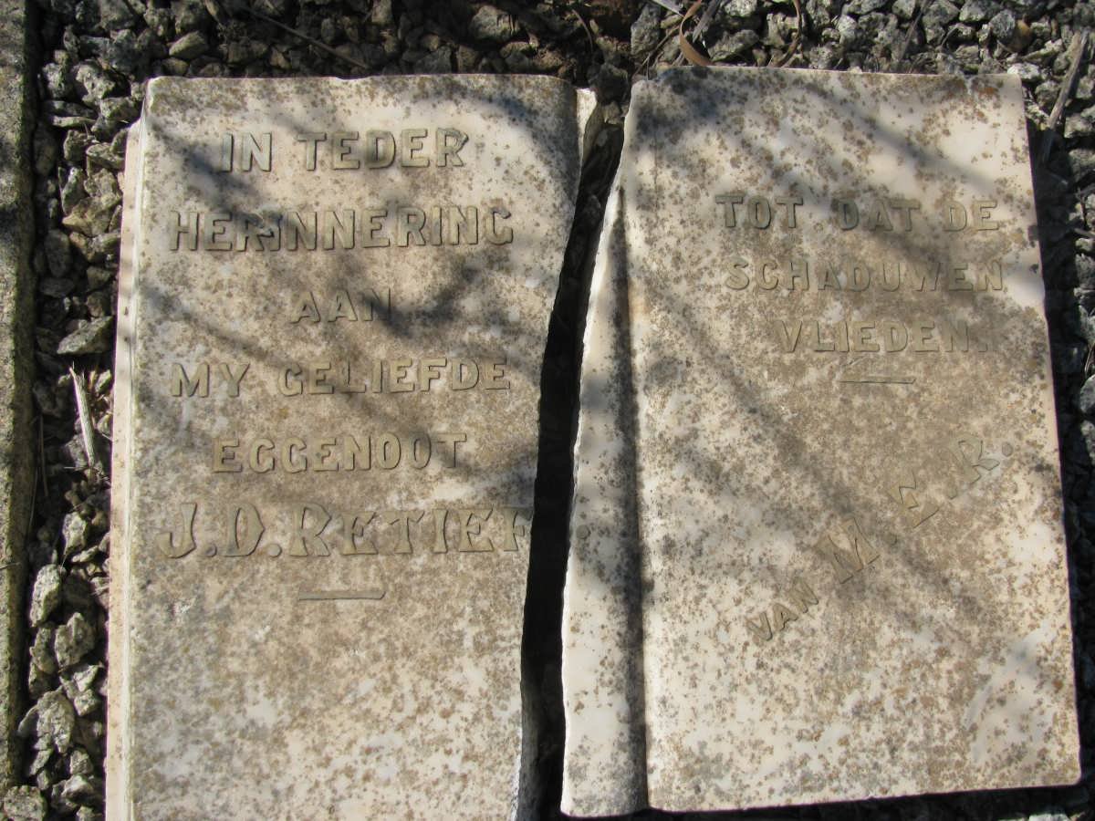 RETIEF J.D.