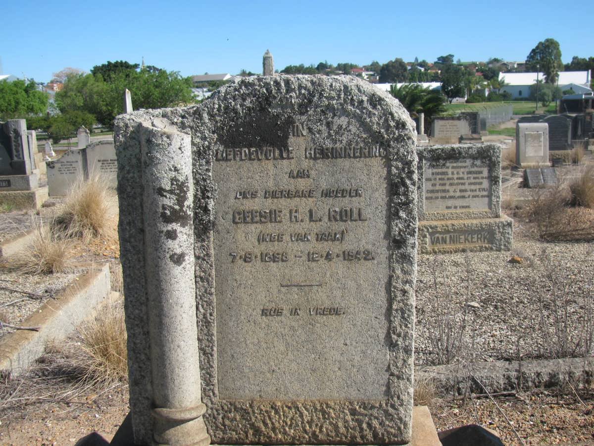ROLL Geesie H.L. nee VAN TAAK 1868-1942