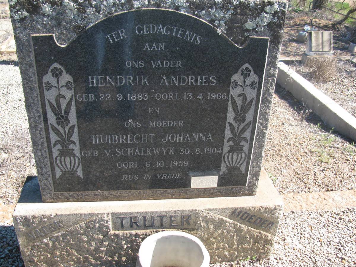 TRUTER Hendrik Andries 1883-1966 &amp; Huibrecht Johanna VAN SCHALKWYK 1904-1959