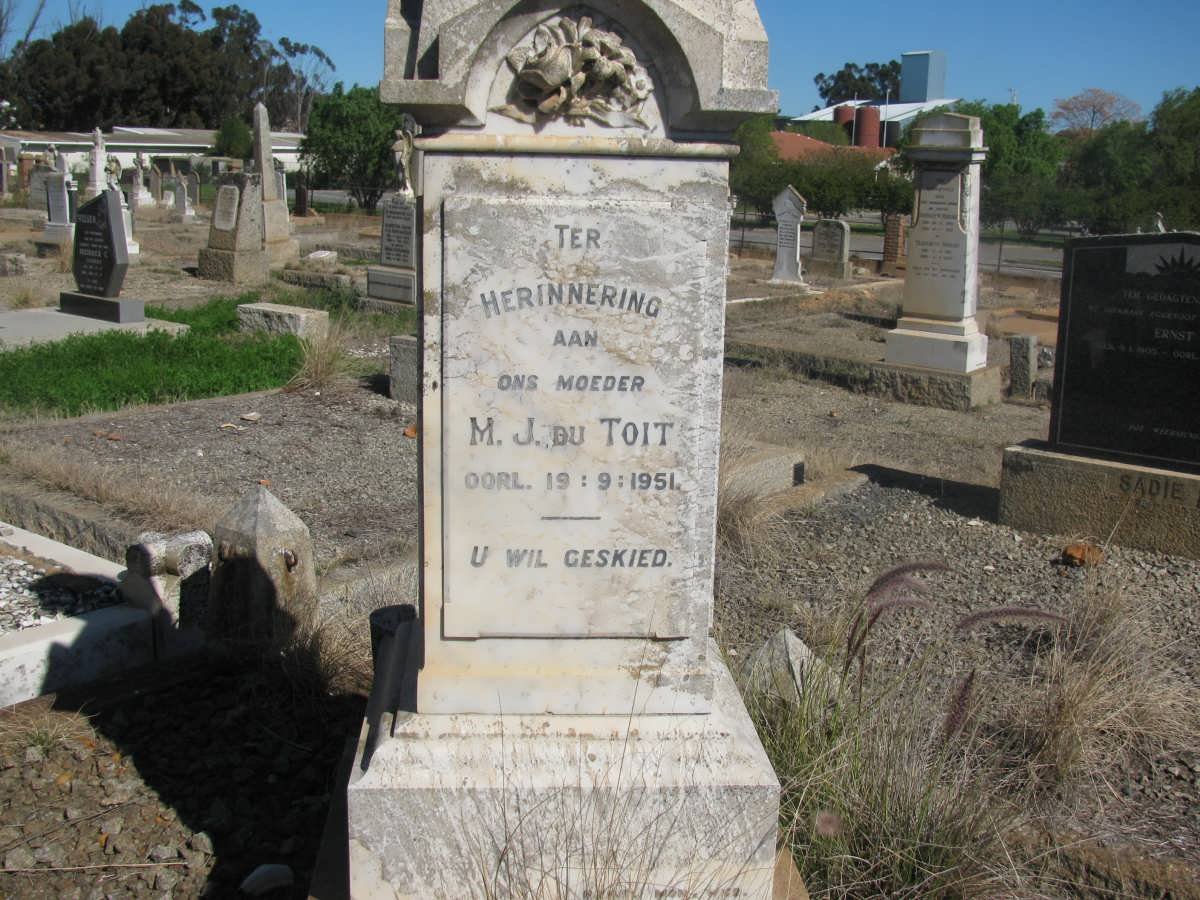 TOIT M.J., du -1951