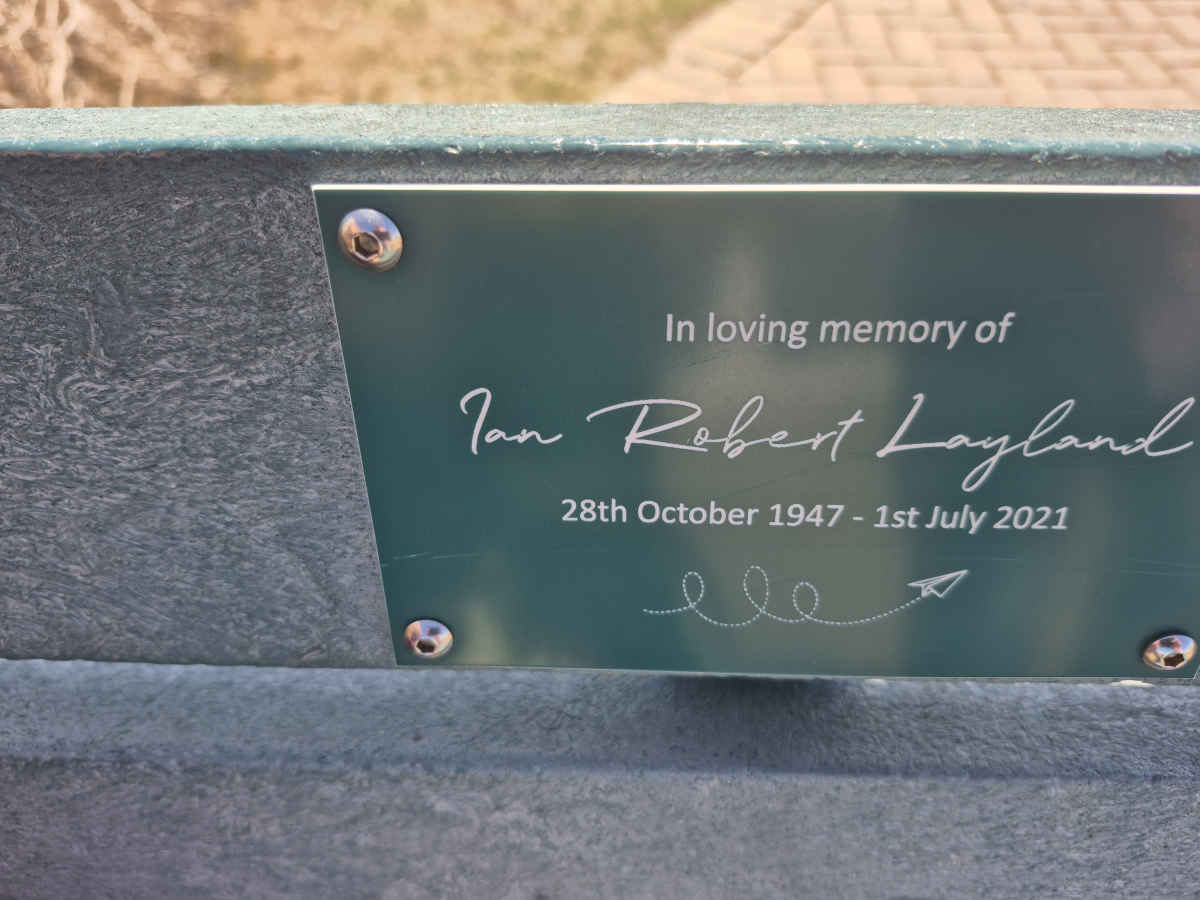 LAYLAND Ian Robert 1947-2021