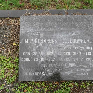LOUWRENS J.M.P. 1869-1937 & I.J. STRYDOM 1881-1965
