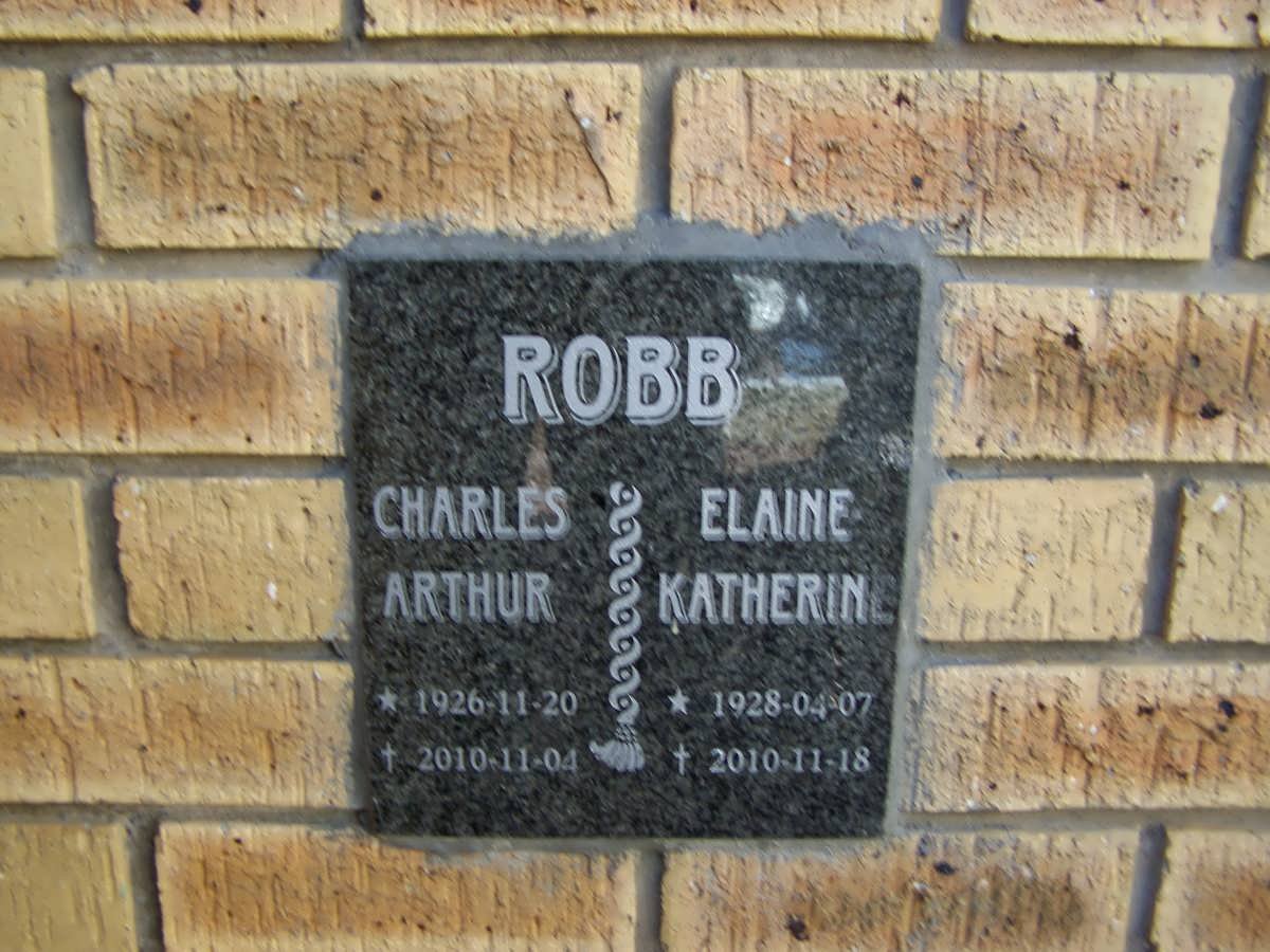 ROBB Charles Arthur 1926-2010 &amp; Elaine Katherine 1928-2010