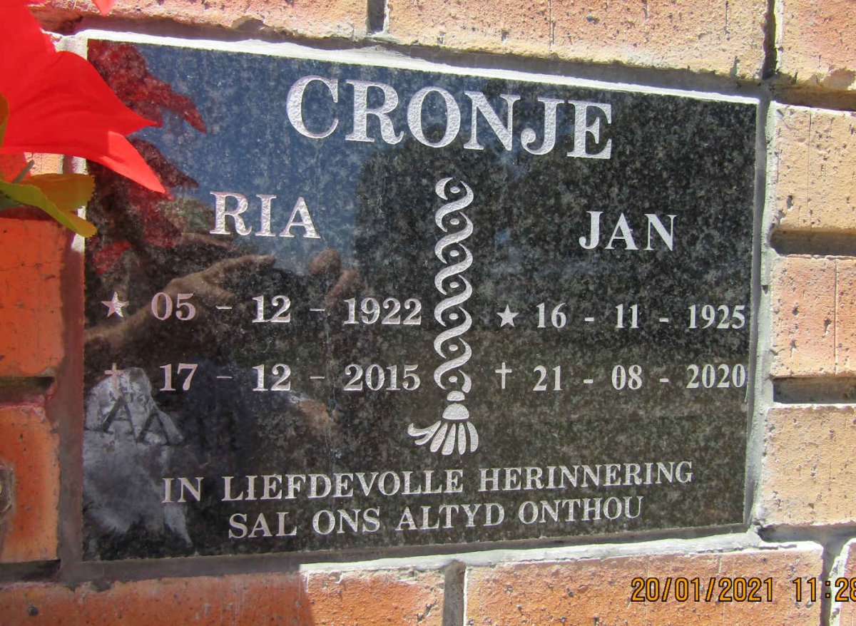 CRONJE Jan 1925-2020 &amp; Ria 1922-2015