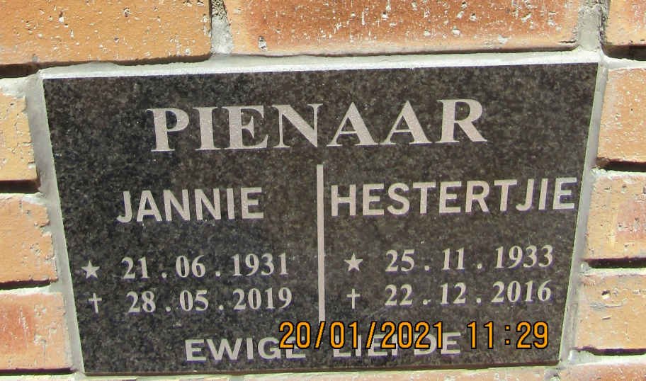 PIENAAR Jannie 1931-2019 &amp; Hestertjie 1933-2016