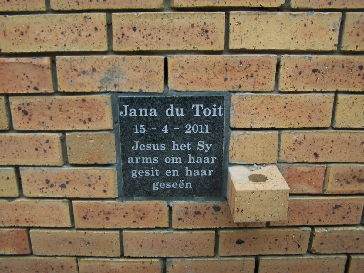 TOIT Jana, du -2011