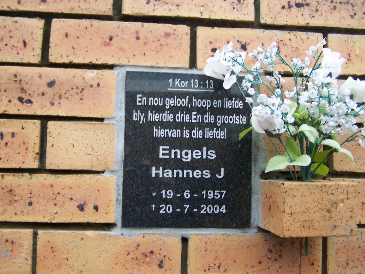 ENGELS Hannes J. 1957-2004