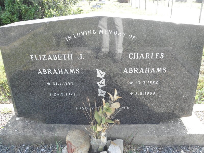ABRAHAMS Charles 1882-1969 &amp; Elizabeth J. 1883-1971