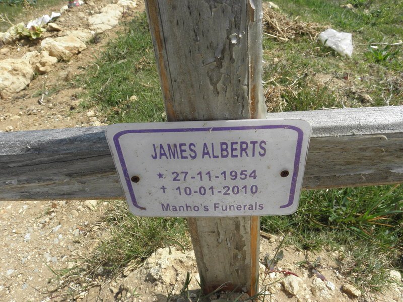 ALBERTS James 1954-2010