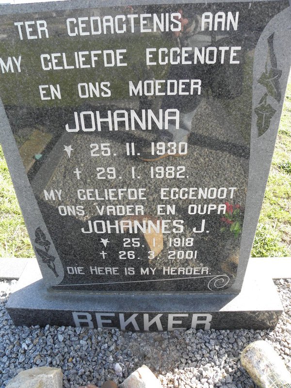 BEKKER Johanens J. 1918-2001 &amp; Johanna 1930-1982