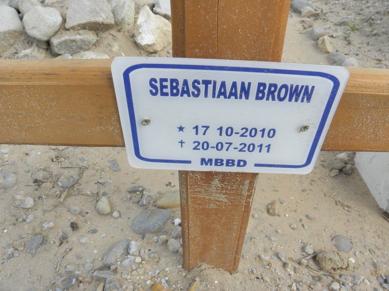 BROWN Sebastiaan 2010-2011