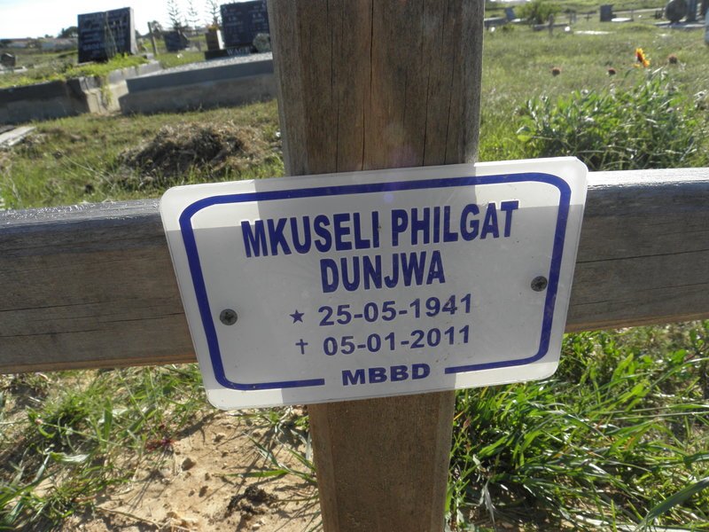 DUNJWA Mkuseli Philgat 1941-2011