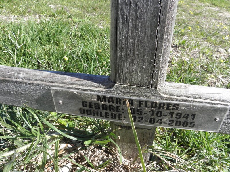 FLORES Maria 1941-2005