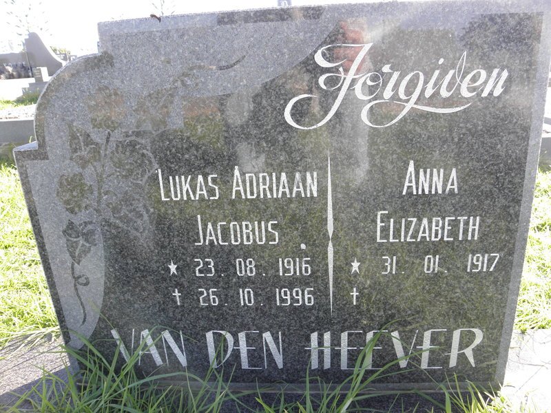 HEEVER Lukas Adriaan Jacobus, van der 1916-1996 &amp; Anna Elizabeth 1917-