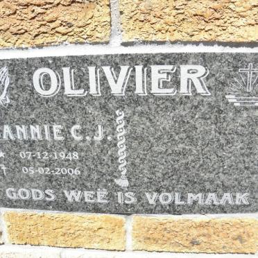 OLIVIER Sannie C.J. 1948-2006