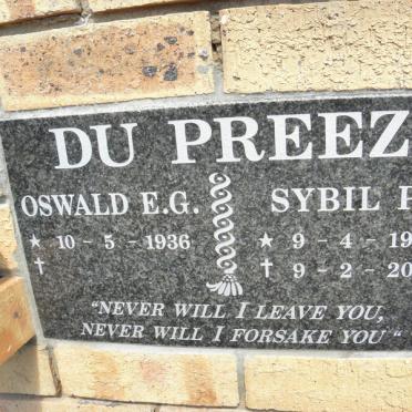 PREEZ Oswald E.G.. du 1936- &amp; Sybil P. 1932-2005