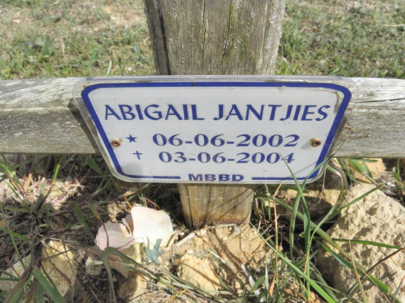 JANTJIES Abigail 2002-2004