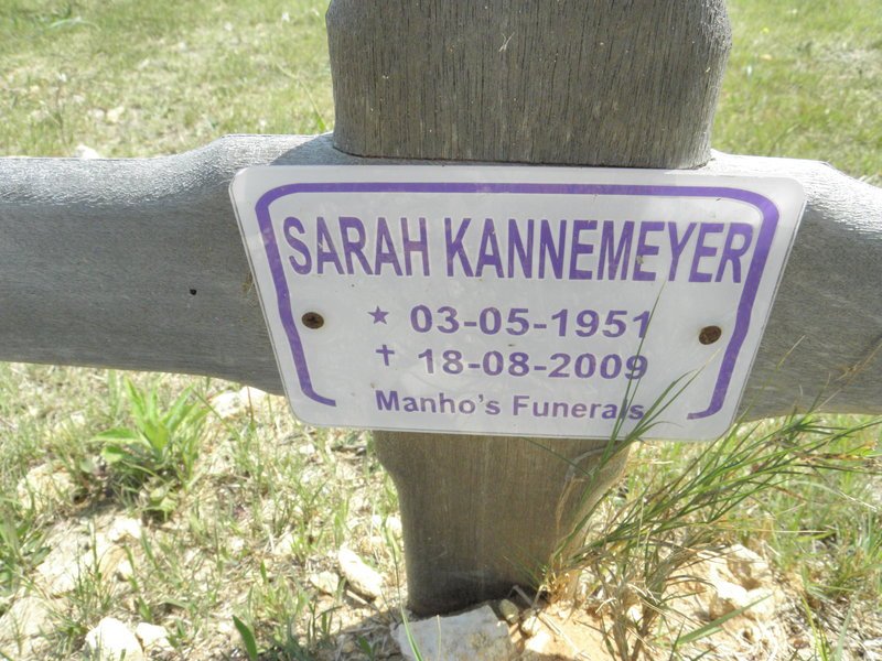 KANNEMEYER Sarah 1951-2009