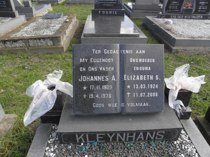 KLEYNHANS Johannes A. 1909-1978 &amp; Elizabeth S. 1924-2006