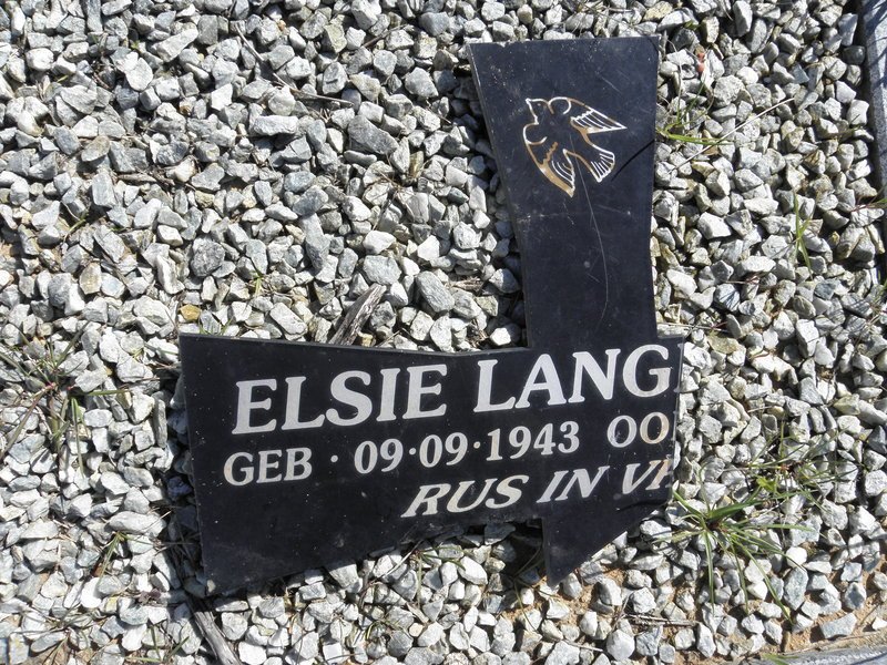 LANGEVELDT Elsie 1943-?