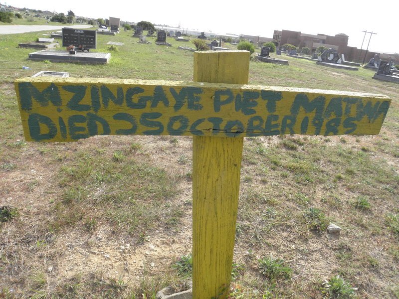 MATWA Mazingaye Piet -1985
