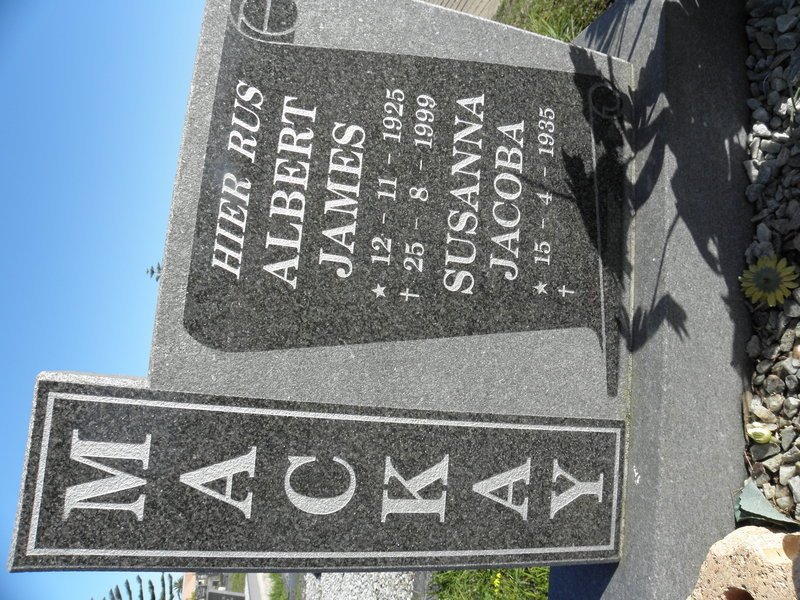 MACKAY Albert James 1925-1999 &amp; Susanna Jacoba 1935-