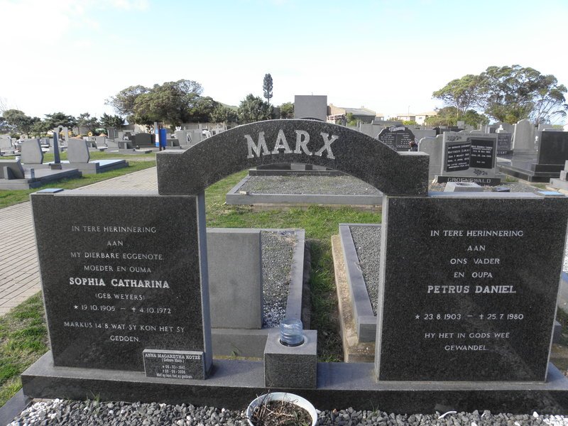 MARX Petrus Daniel 1903-1980 &amp; Sophia Catharina WEYERS 1905-1972 :: KOTZE Anna Magaretha nee MARX 1941-2006