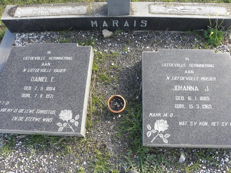 MARAIS Daniel E. 1884-1971 &amp; Johanna J. 1885-1969