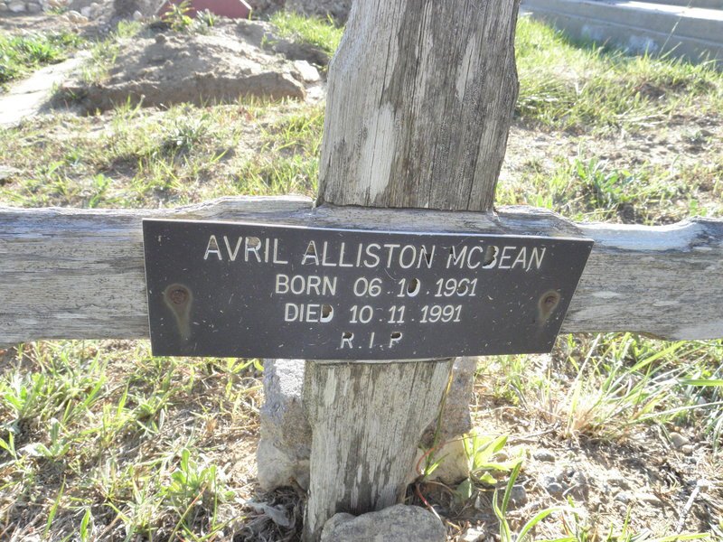 McBEAN Avril Alliston 1961-1991