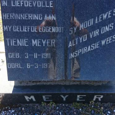 MEYER Tienie 1911-1971