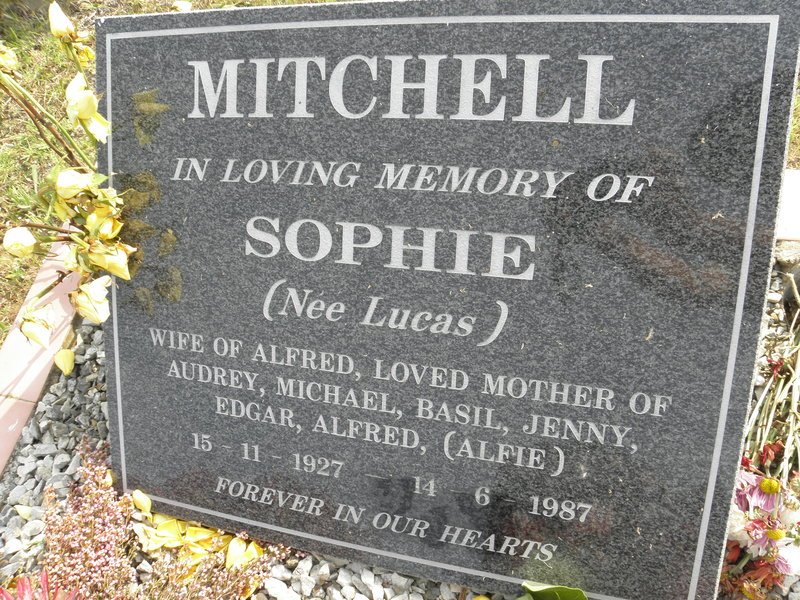 MITCHELL Sophie nee LUCAS 1927-1987