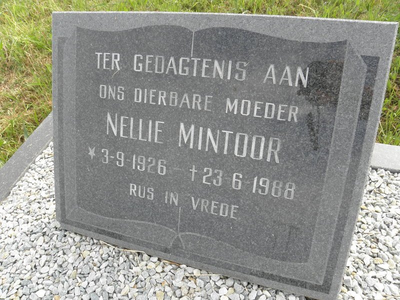 MINTOOR Nellie 1926-1988