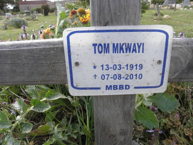 MKWAYI Tom 1919-2010