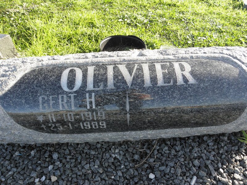 OLIVIER Gert H. 1919-1989