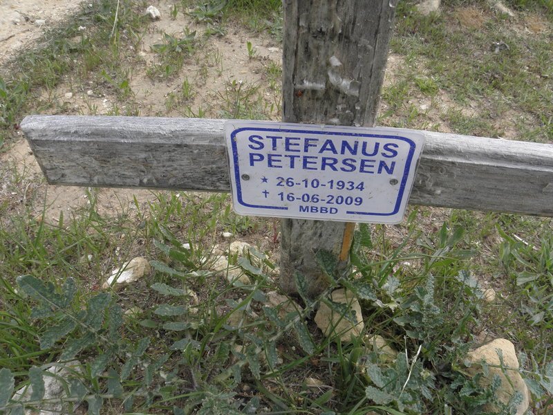 PETERSEN Stefanus 1934-2009