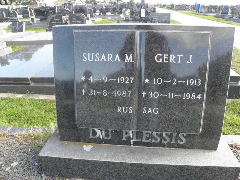 PLESSIS Gert J., du 1913-1984 &amp; Susarah M. 1927-1987