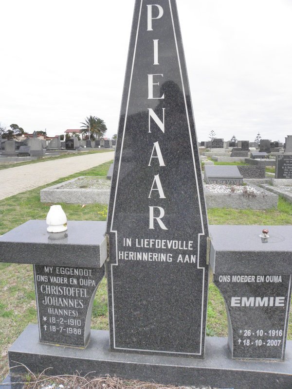 PIENAAR Christoffel Johannes 1910-1988 &amp; Emmie 1916-2007