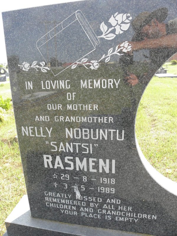 RASMENI Nelly Nobuntu 1918-1989