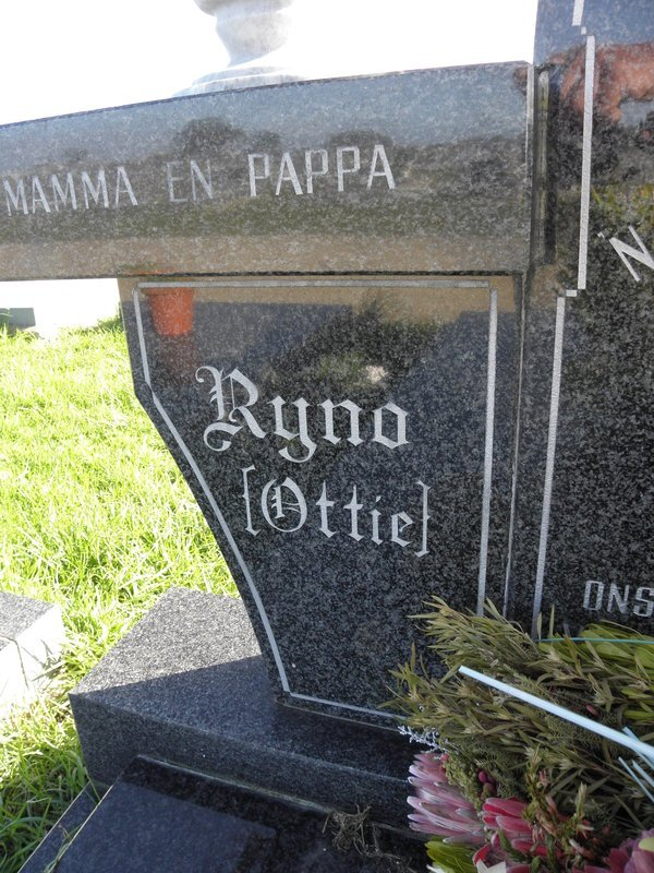 RENSBURG Ryno, van 1968-1994