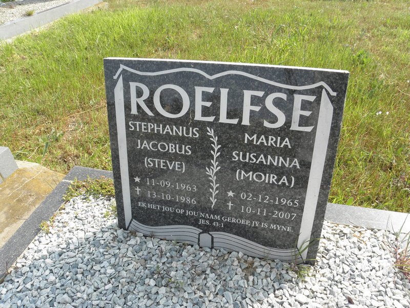 ROELOFSE Stephanus Jacobus 1963-1986 &amp; Maria Susanna 1965-2007