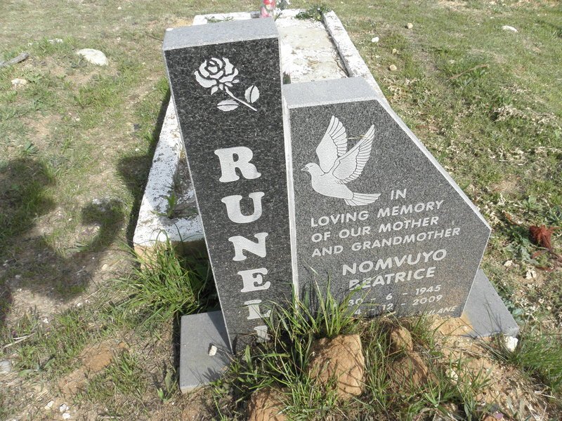 RUNELI Nomvuyo Beatrice 1945-2007