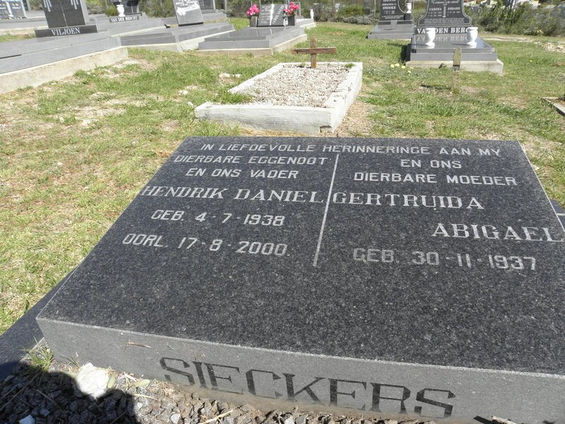 SIECKERS Hendrik Daniel 1938-2000 &amp; Gertruida Abigael 1937-