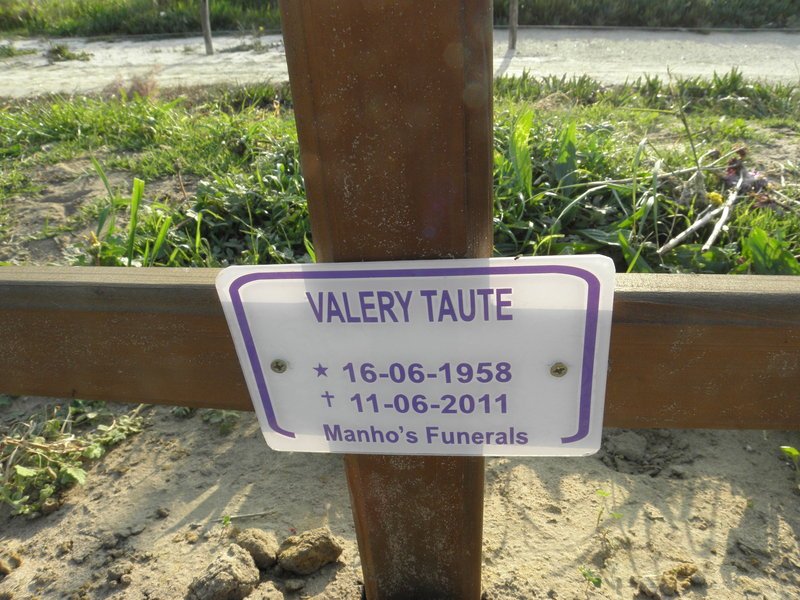 TAUTE Valery 1958-2011