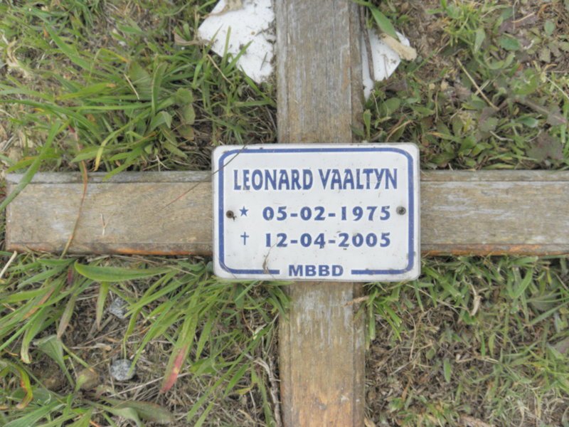 VAALTYN Leonard 1975-2005