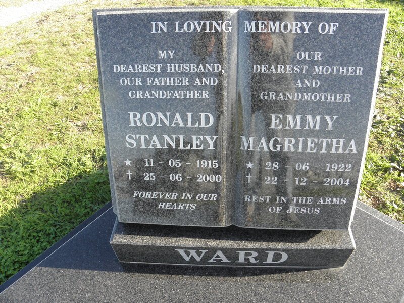 WARD Ronald Stanley 1915-2000 &amp; Emmy Magrietha 1922-2004