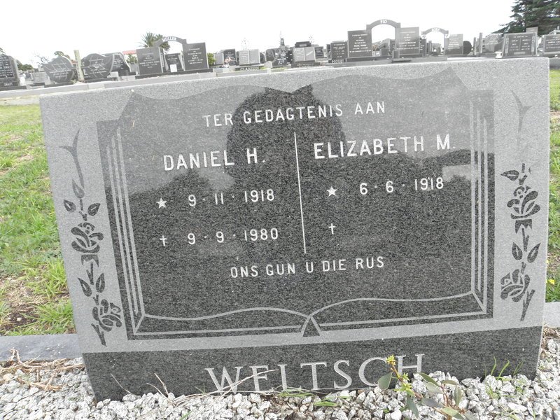 WELTSCH Daniel H. 1918-1980 &amp; Elizabeth M. 1918-