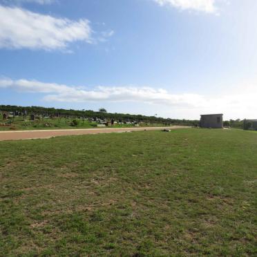 Western Cape, MOSSEL BAY, Pinnacle Point cemetery
